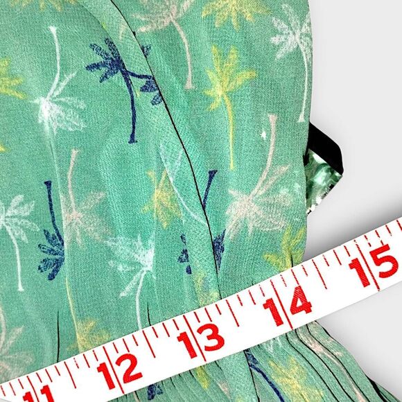 Lauren‎ Conrad Dress Sz 8 Sheer Pistachio Green Palm Tree Pleated Cottagecore - Picture 13 of 15